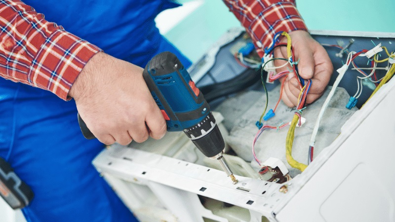 Söğütlü Gorenje Gorenje çamaşır makinesi kart tamiri – Su almama arızası orijinal parça ile giderildi. - Teknik servis örneği